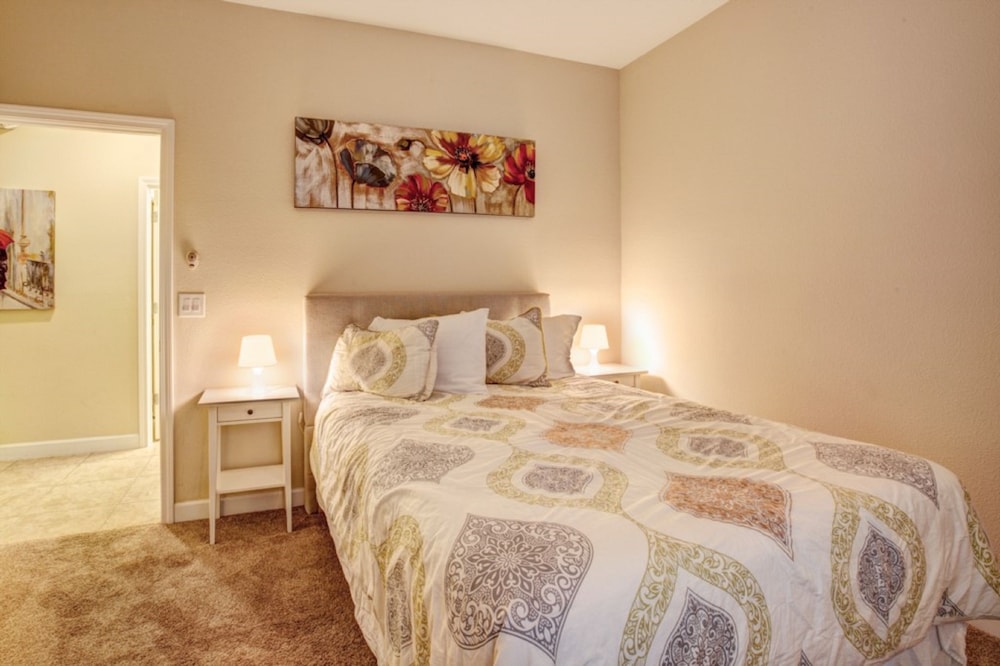 Paradise Palms Resort Orlando