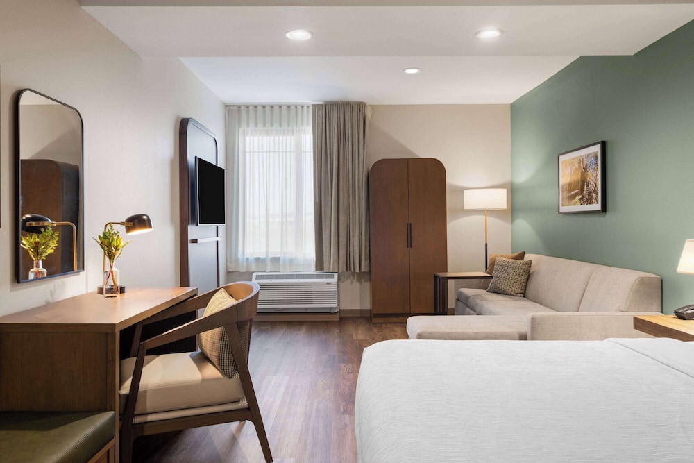 La Quinta Inn And Suites By Wyndham Lincoln