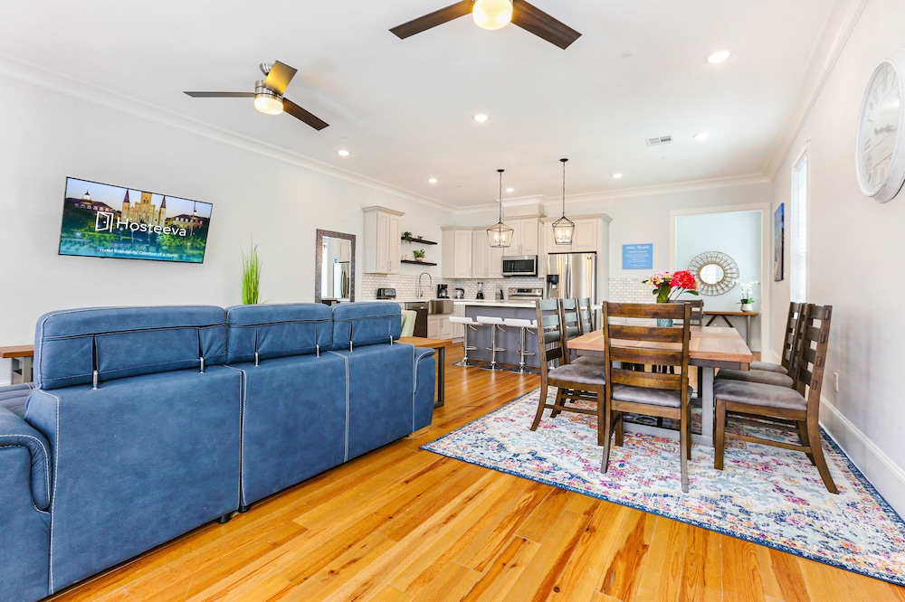 New Orleans Vacations - Stunning 4 5 BRs w Pool by Hosteeva - Property Image 32
