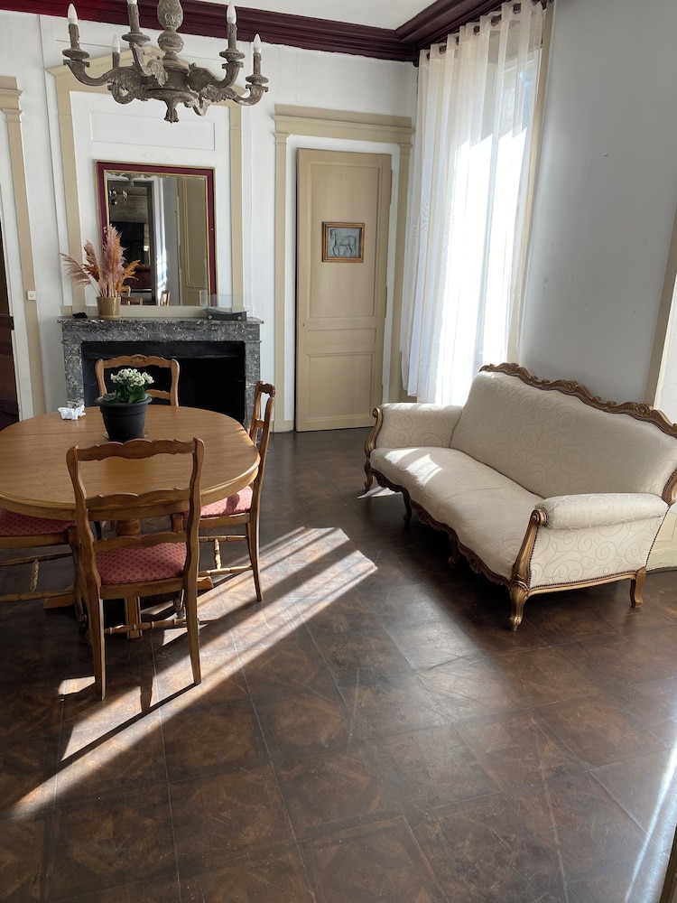 Château de la robiniere photo 3