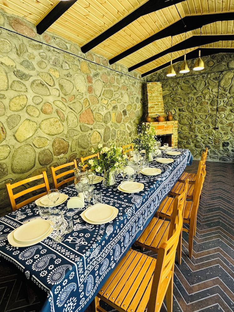 Traveler's Cottage in Kazbegi view 4