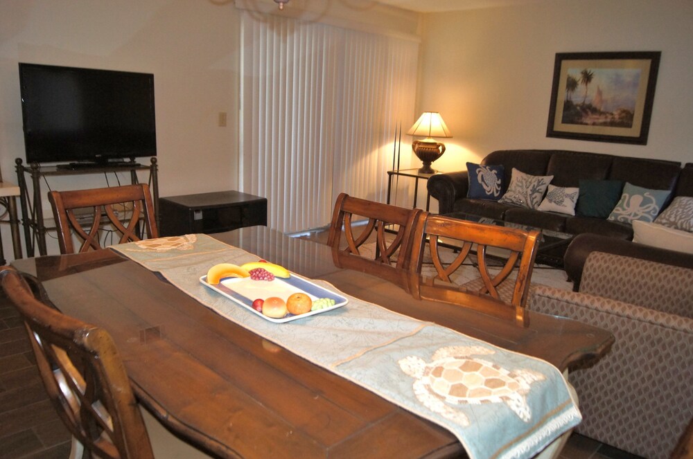 Sea Cloisters 101d 3 Bedroom Condo by RedAwning