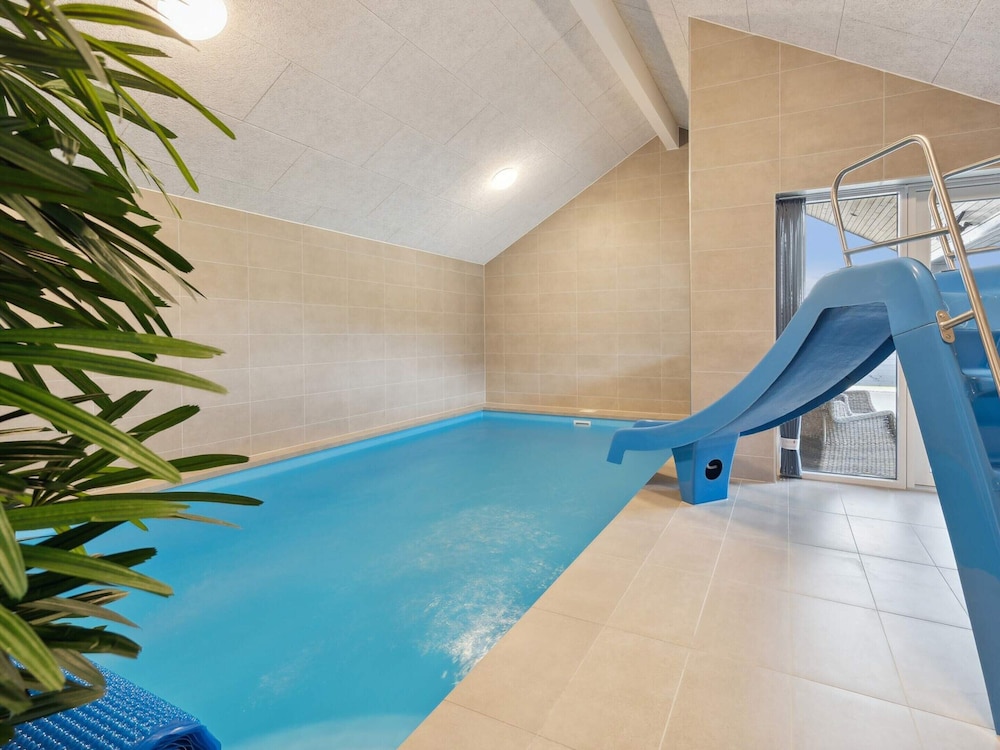 5 Star Holiday Home in Lokken