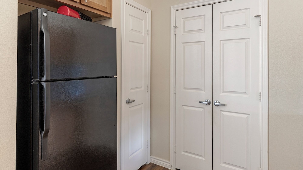 Landing Furnished Apartments near East Arlington