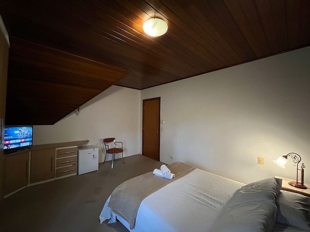 Cerejeira Guest House