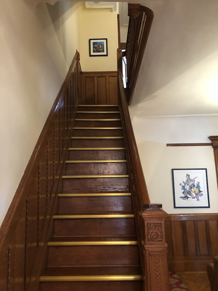 Lefferts Gardens Residence B&B