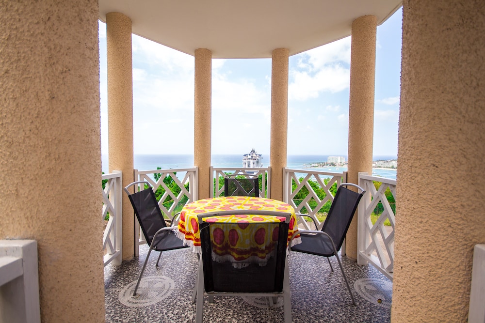 Ocho Rios Studio Ocean View view 3