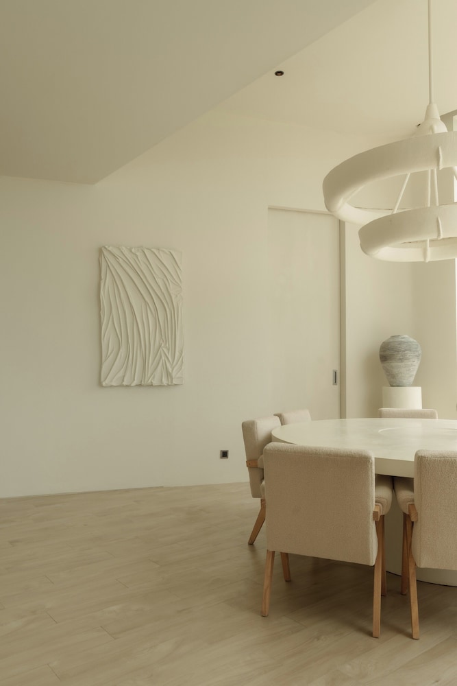 Lux Retreat 4BR Ocean Villa in Uluwatu