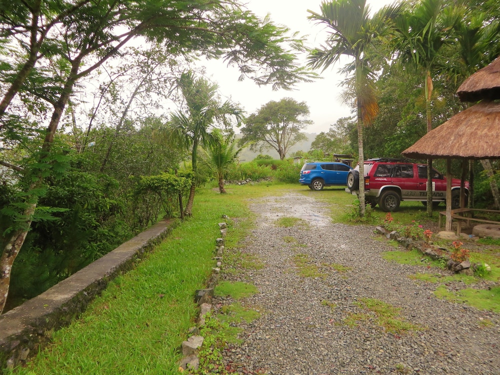 Native Village Inn