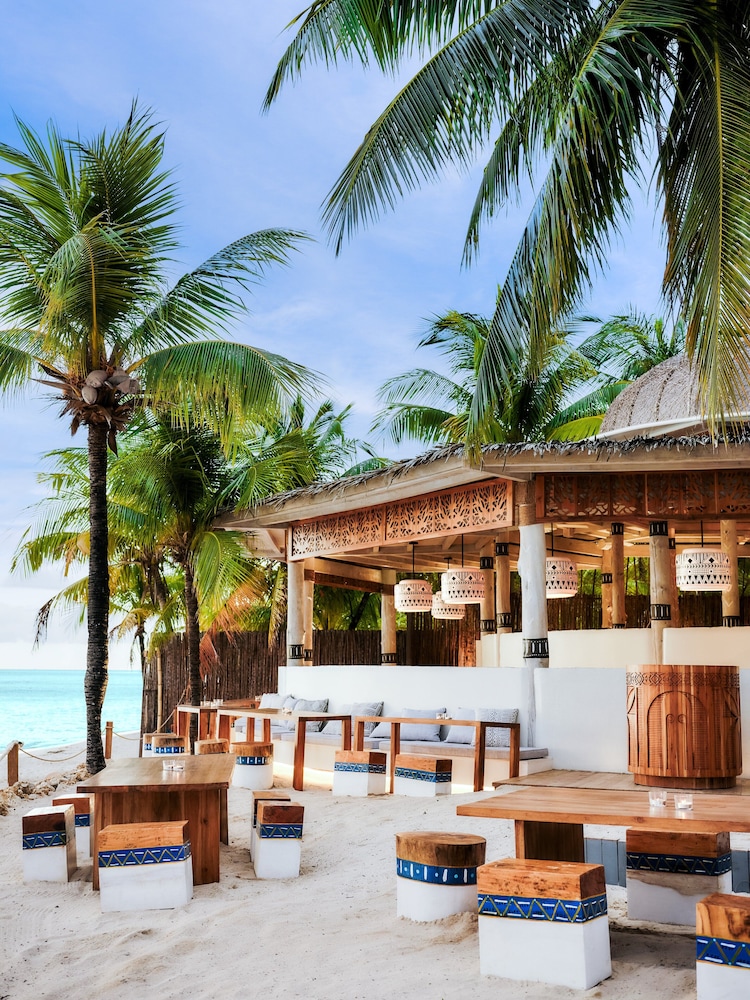 Kimpton Grand Roatan Resort And Spa by IHG - Photo 170