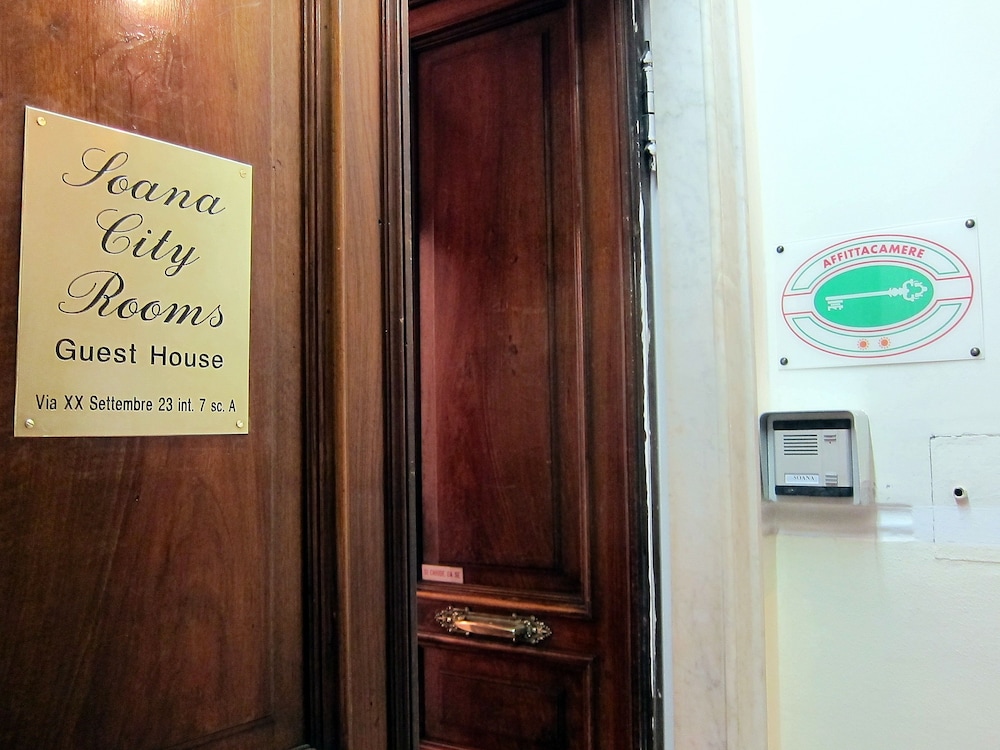 Soana City Rooms photo 2