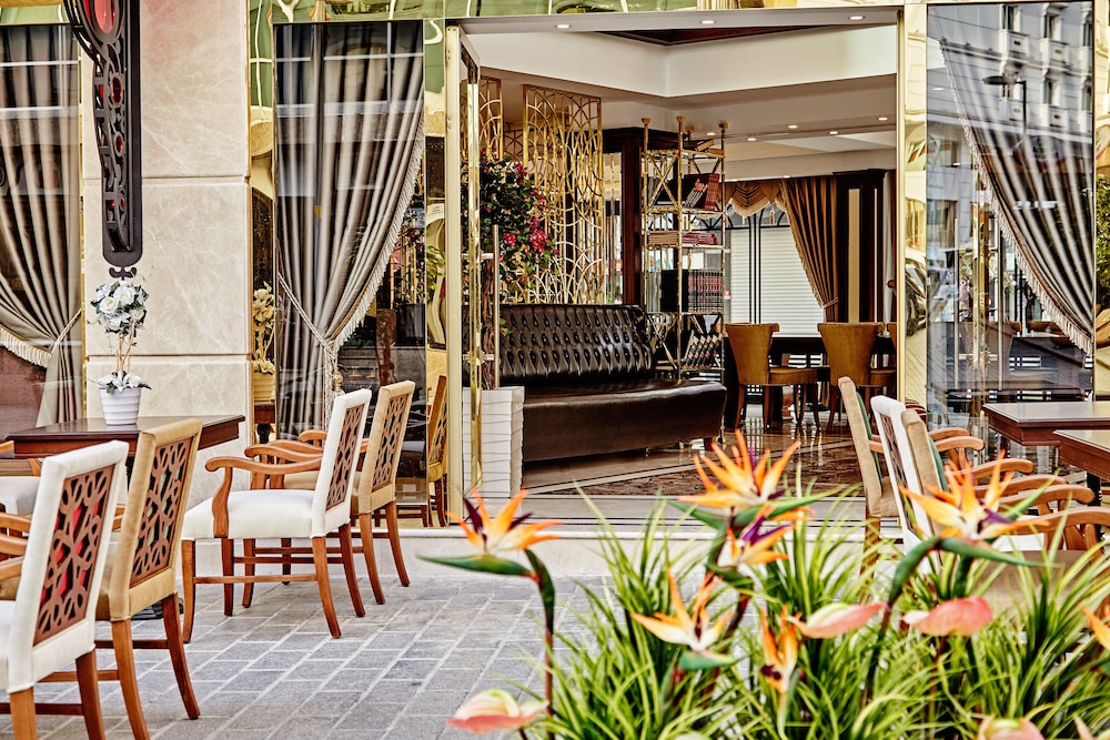 Beethoven Otel - Image 5