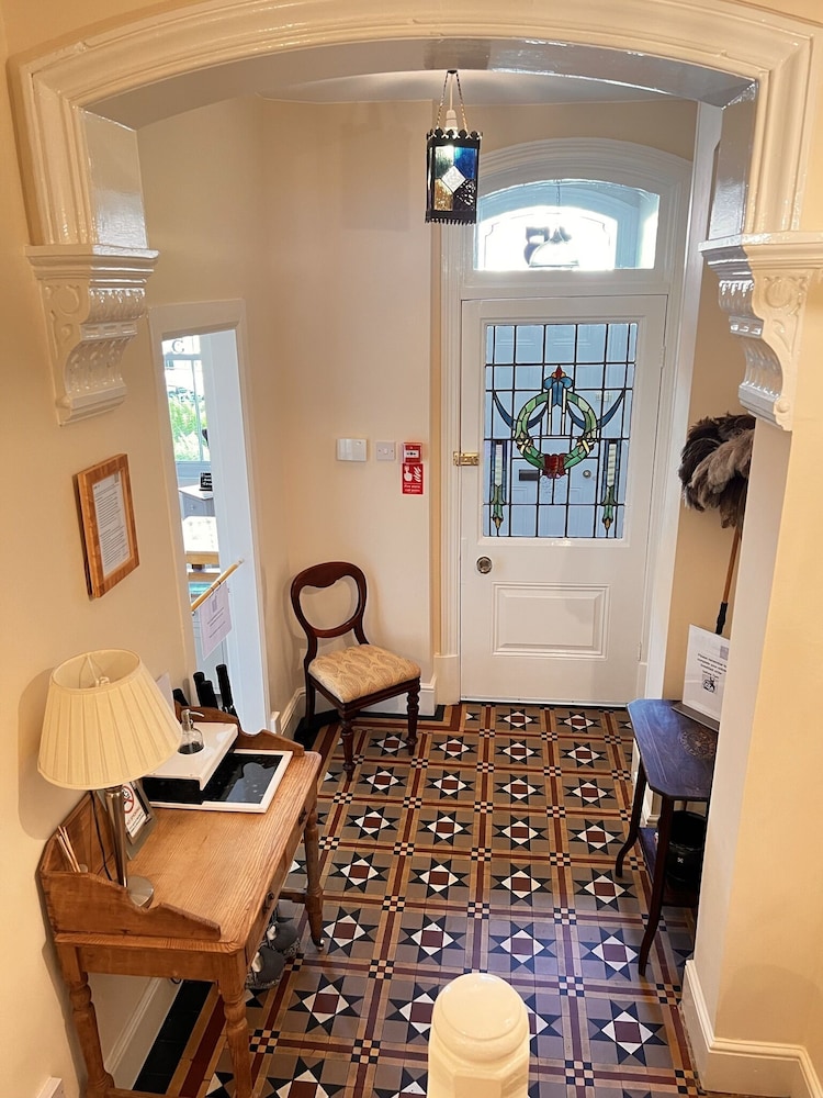 Alcuin Lodge view 3