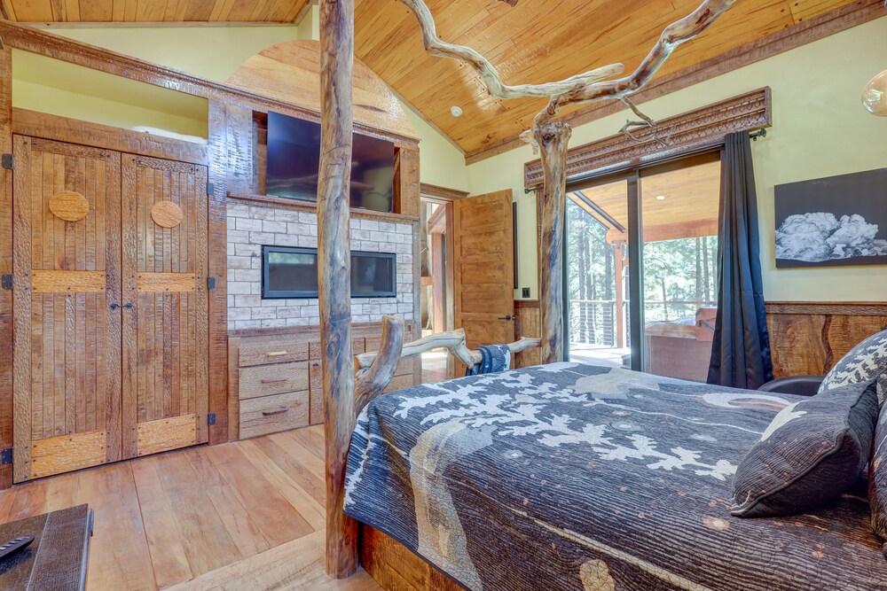 Angel Fire Cabin Rental w/ Private Hot Tub & Deck! view 5