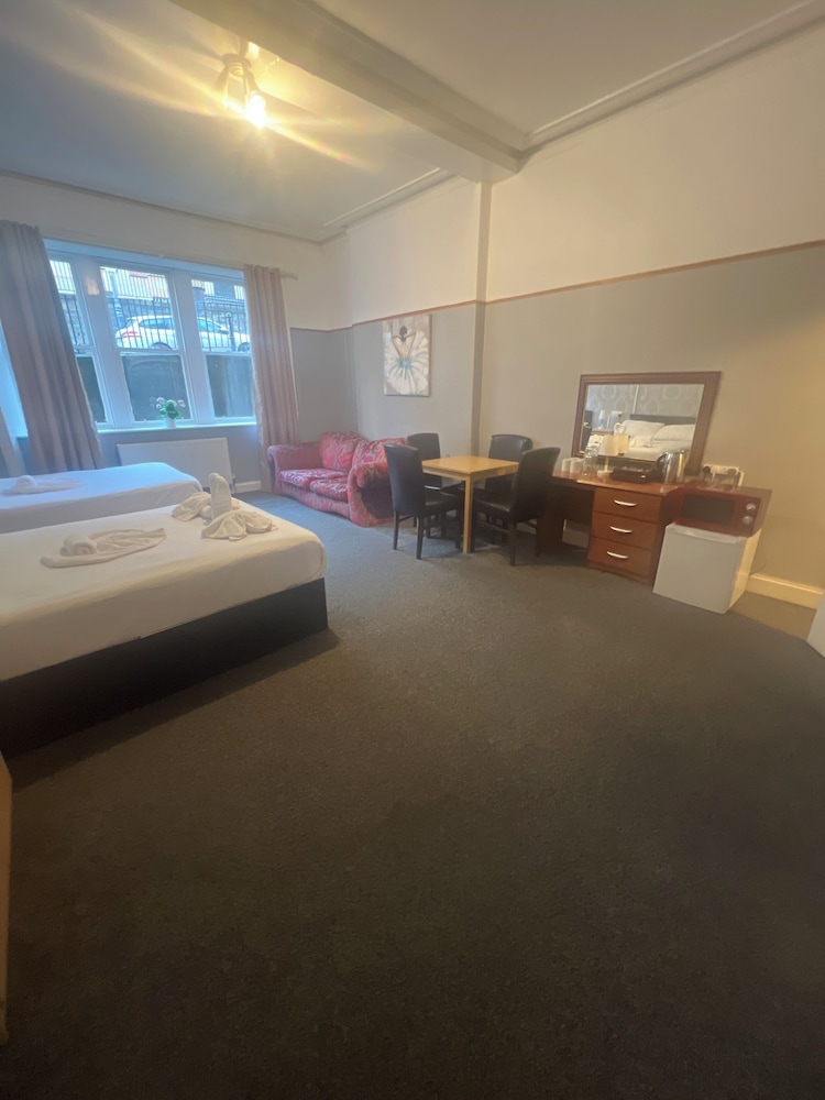 Piccolo Hotel