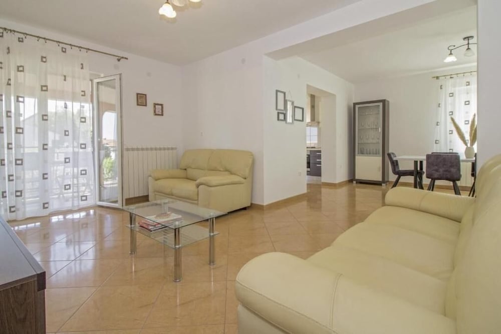Apartments Doris
