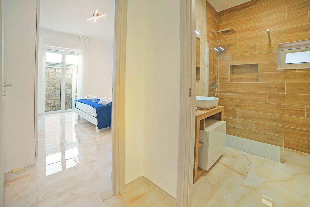 Villa Na' Lu' 1 With Sea View