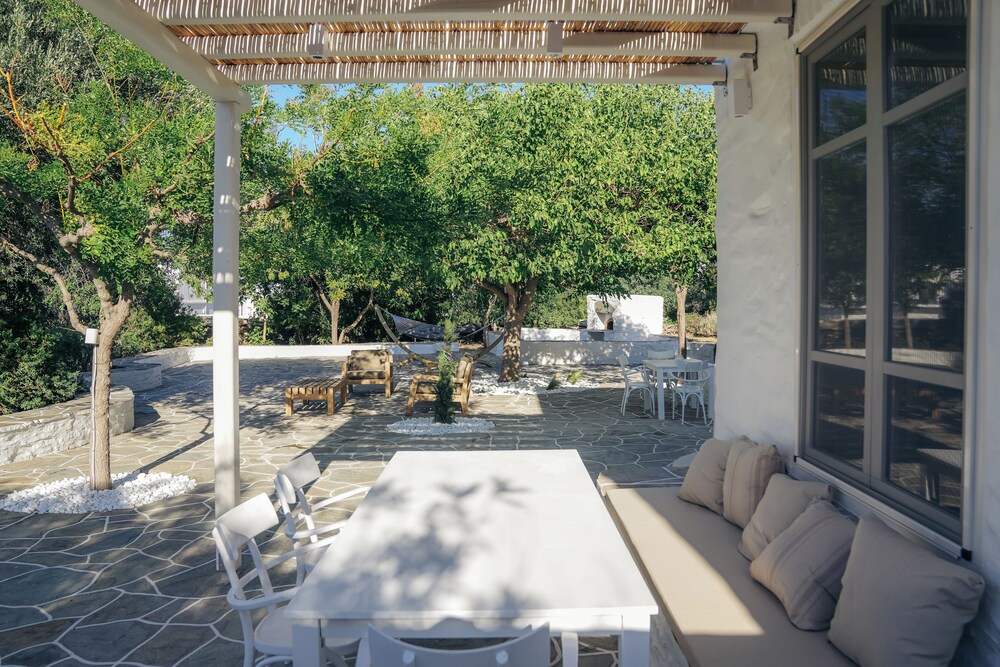 Rabagas Suites
