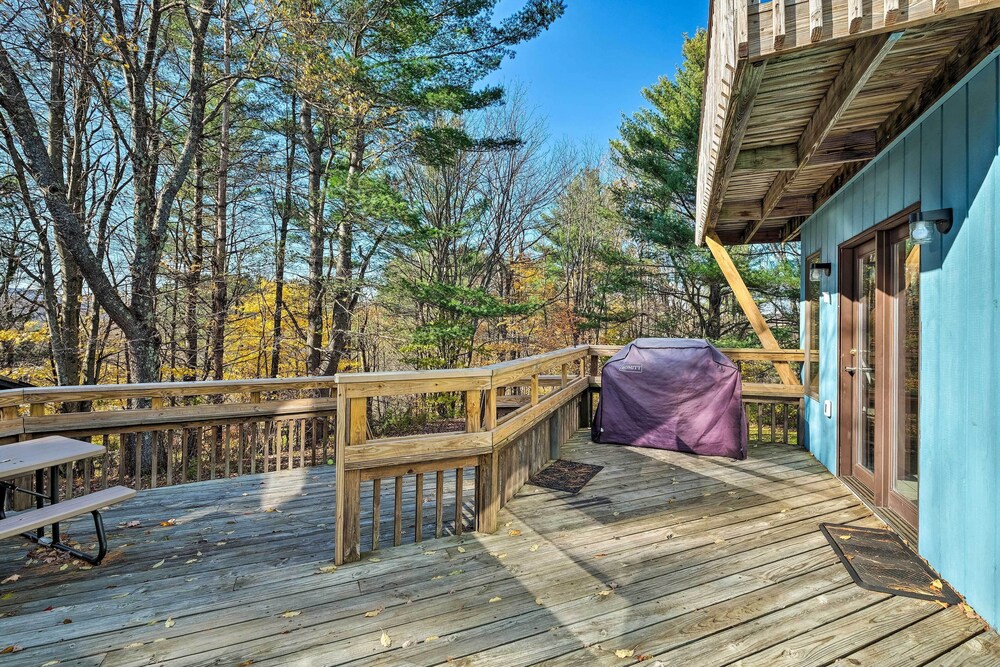 Spacious Wilmington Home w/ Game Room & Deck! view 3