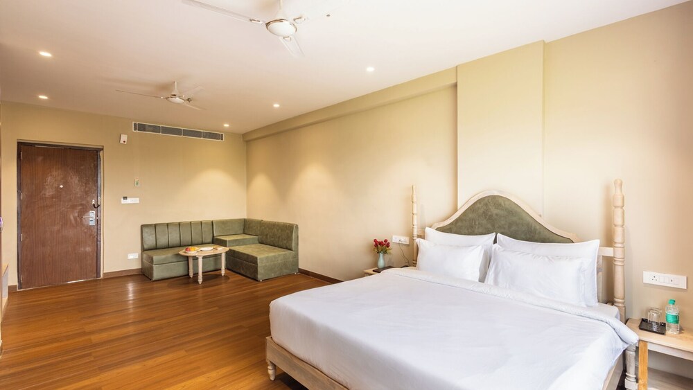 Pallacia A Luxury Hotel