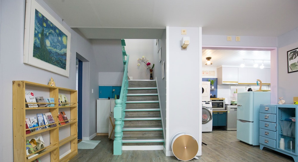Therapy House