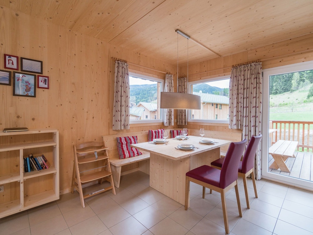 Attractive Chalet With hot tub