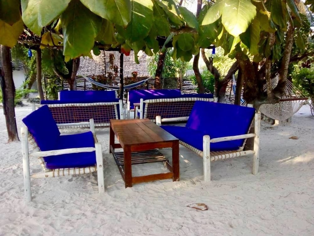 Milele Lodge
