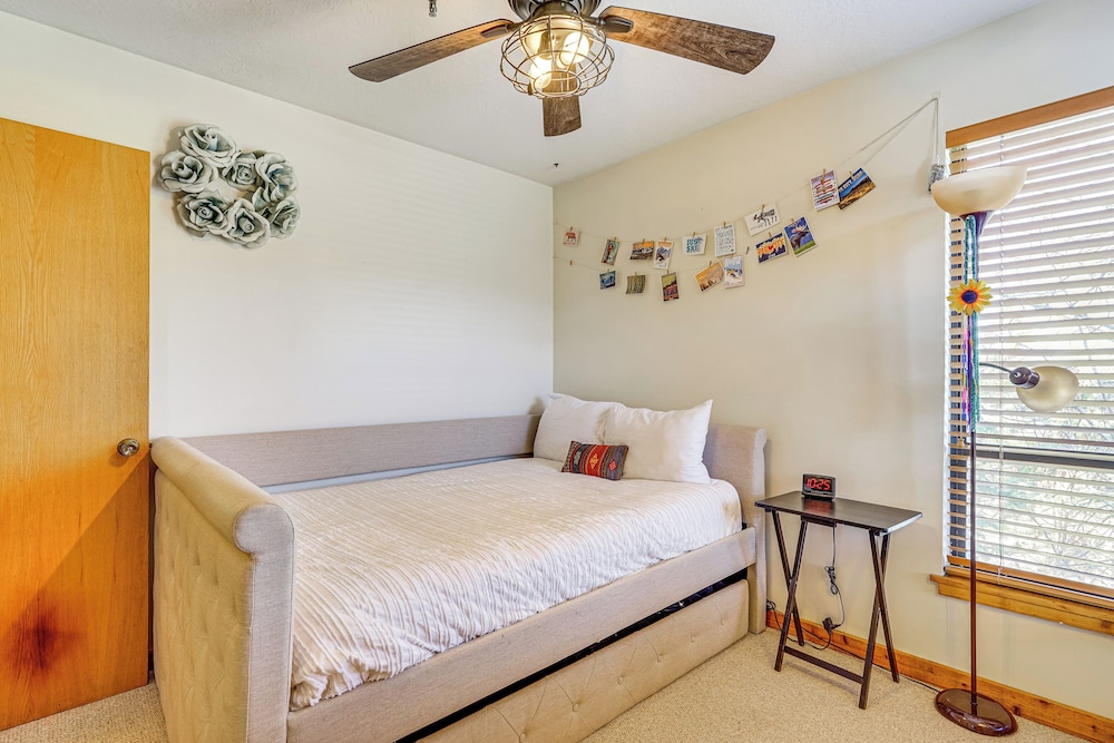 Walk to Old Town Park City: Unit w/ Shared Hot Tub