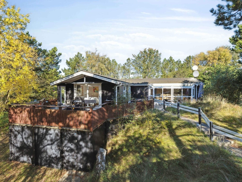 5 Star Holiday Home in Saeby