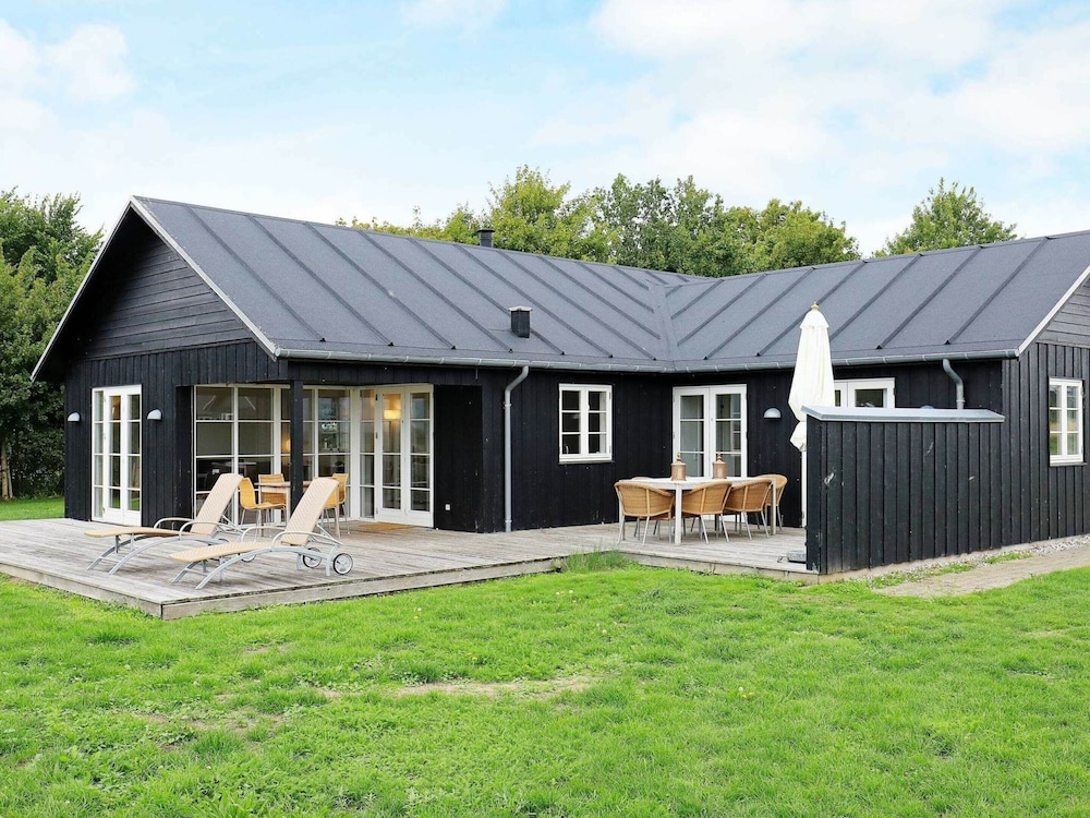 8 Person Holiday Home in Nysted-by Traum