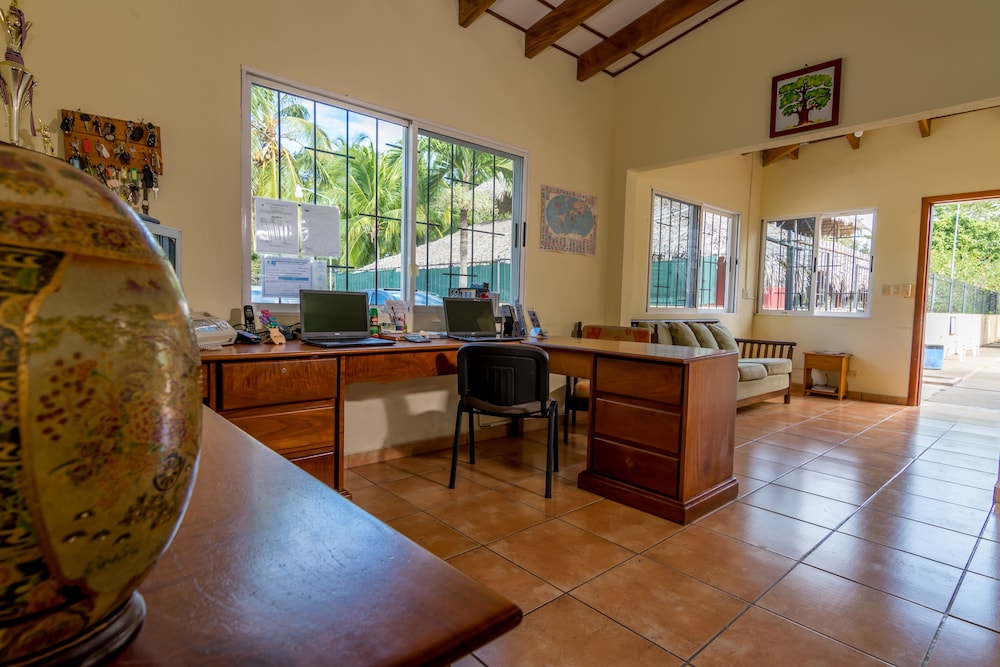 Guanacaste Lodge