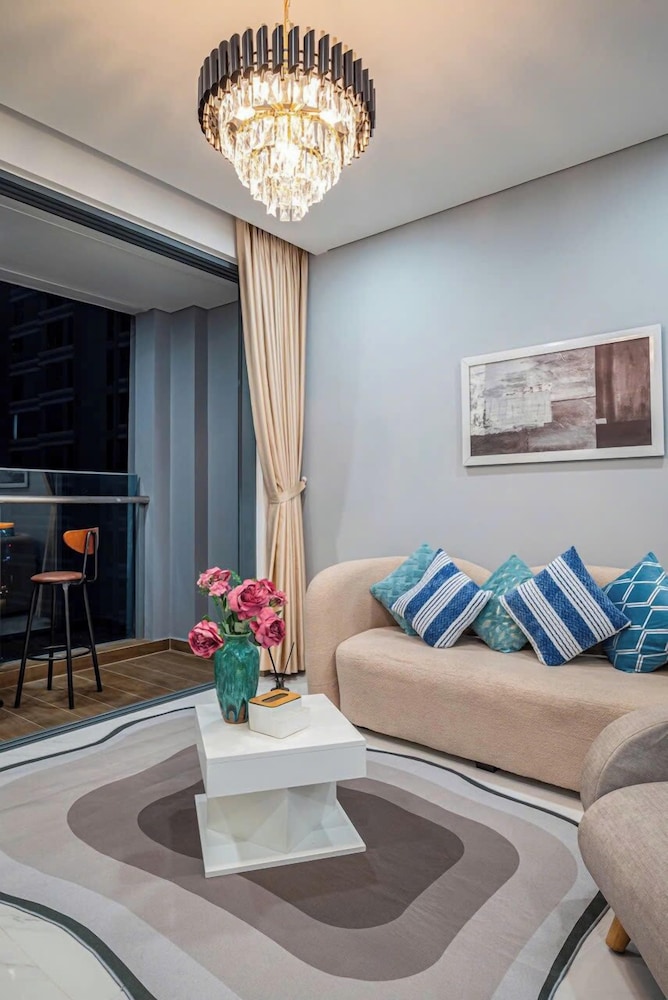 The Sunwah Pearl Residences