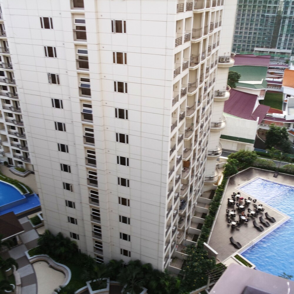 Solemare Parksuites Condo R Us, Parañaque - 13