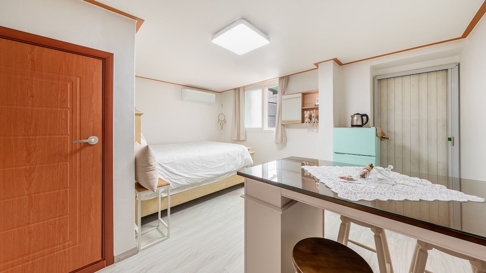 Gapyeong Noksu Valley Pet Group Pension