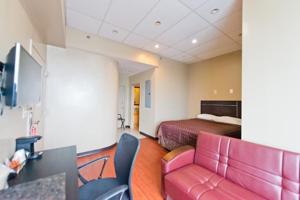 Flushing Vacations - Super Lake Hotel - Property Image 9