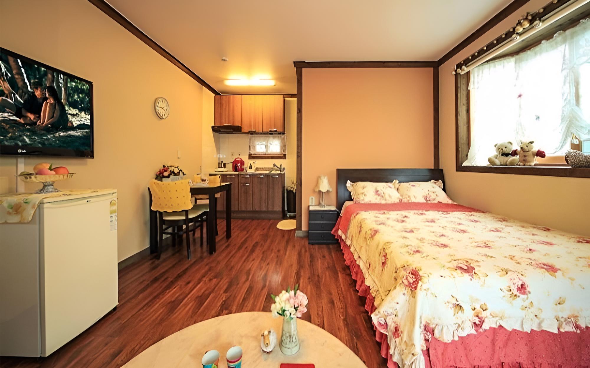 Gangneung Gyeongpo Hasla Pension view 2