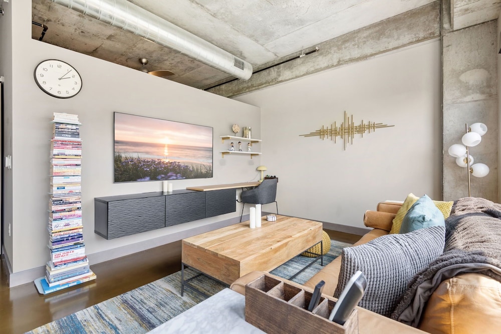 Sable 504 - One Bedroom