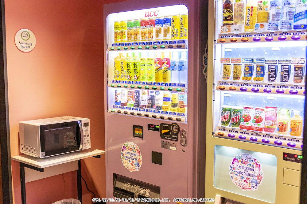 HOTEL OKINAWA WITH SANRIO CHARACTERS 183