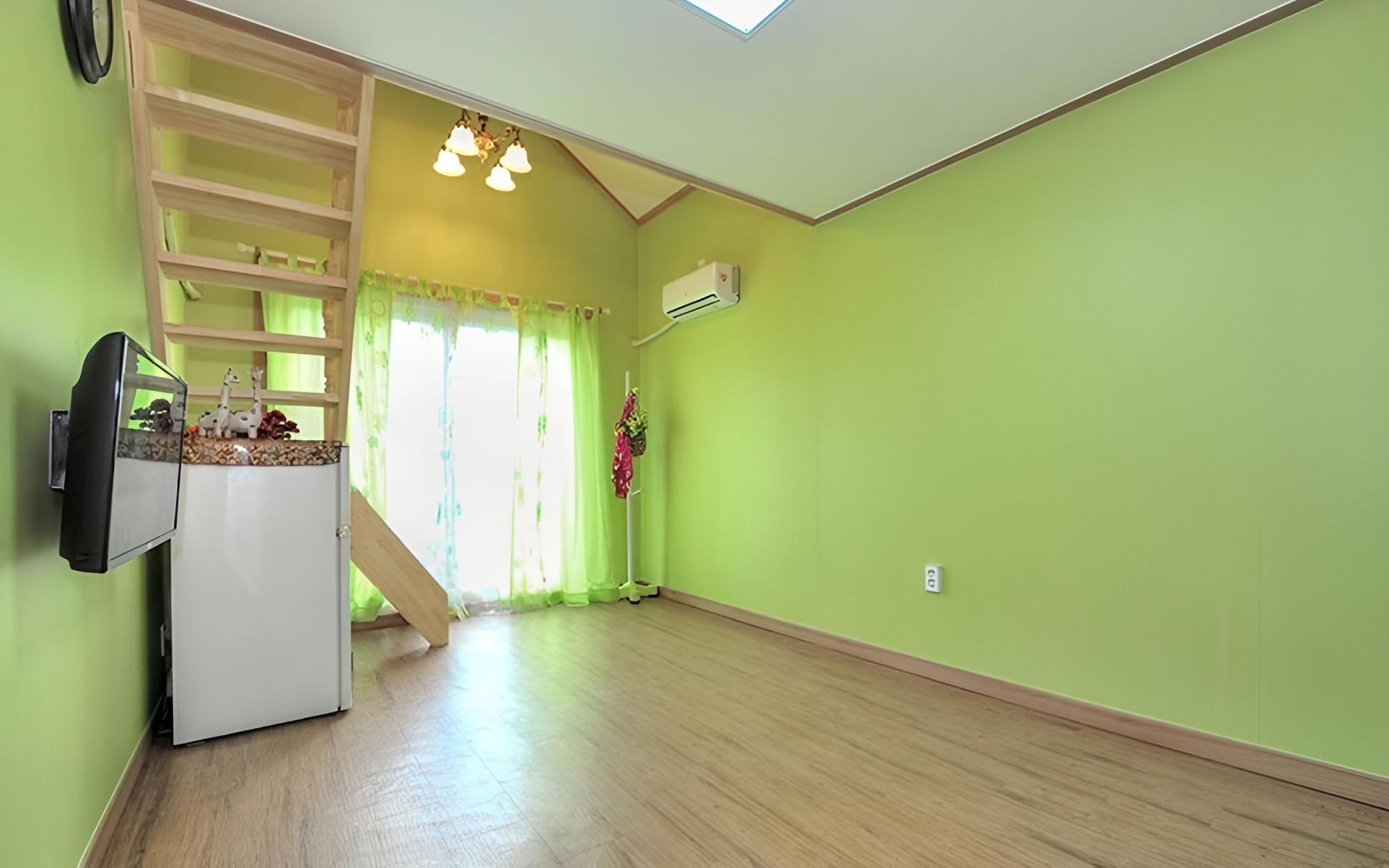 Boryeong Chair Pension view 3