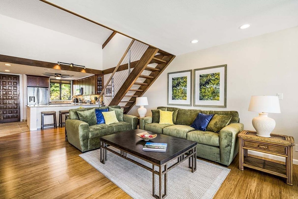 Ocean and Golf Course Views - Top Floor -vrkcv
