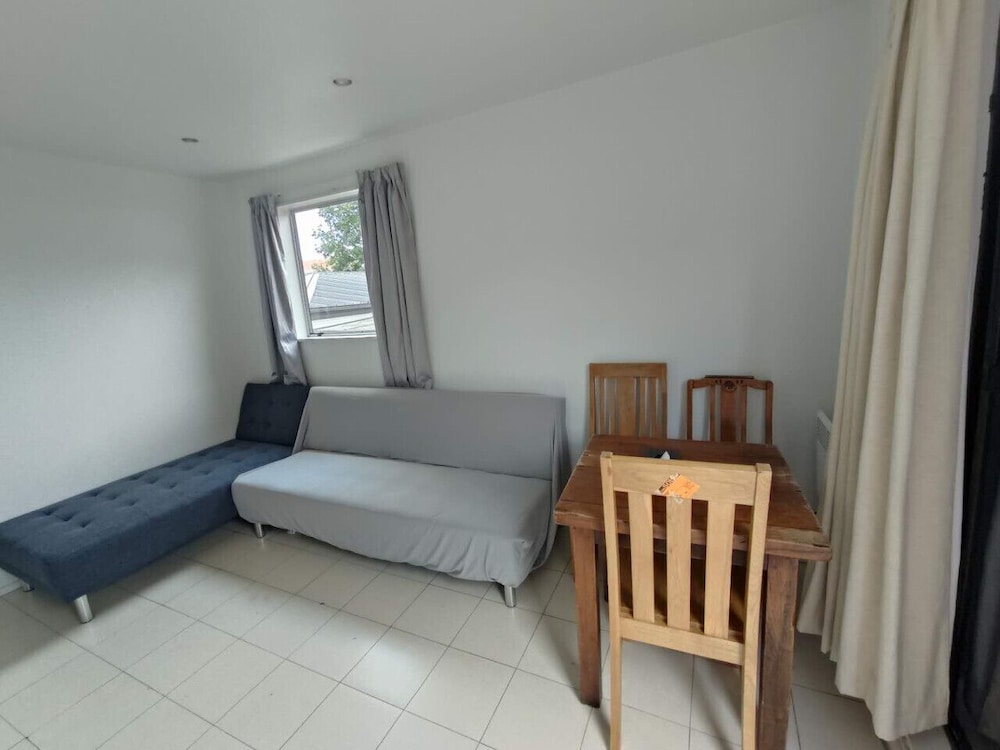 4 double and 2 Sofa Beds in 2 Bedroom