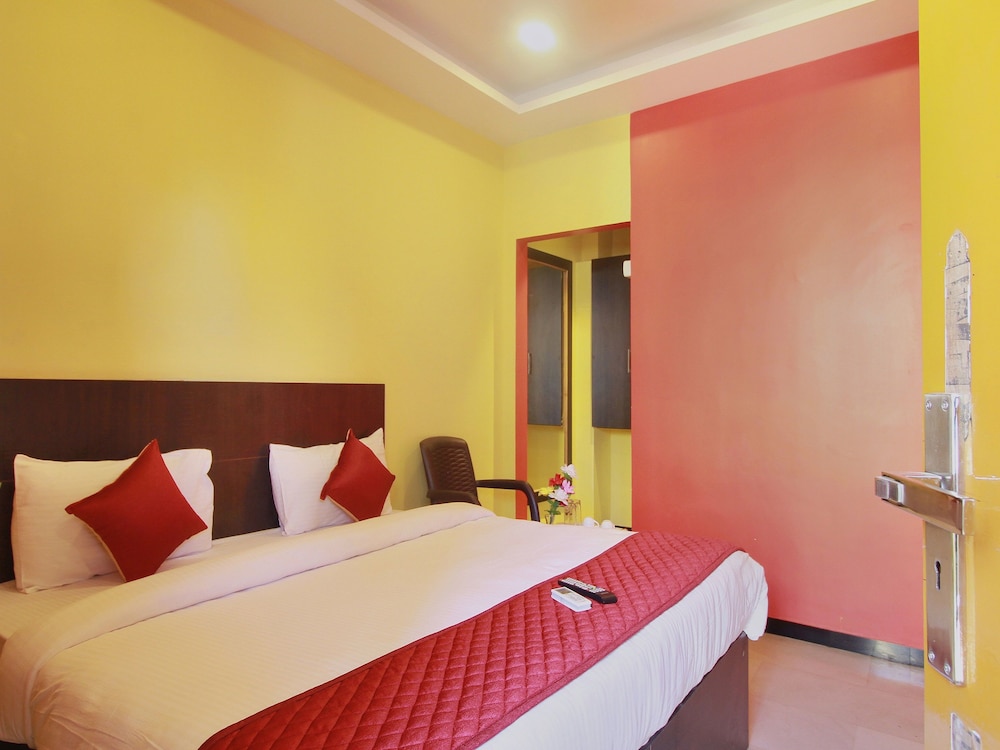 OYO 11333 MS Grand Inn