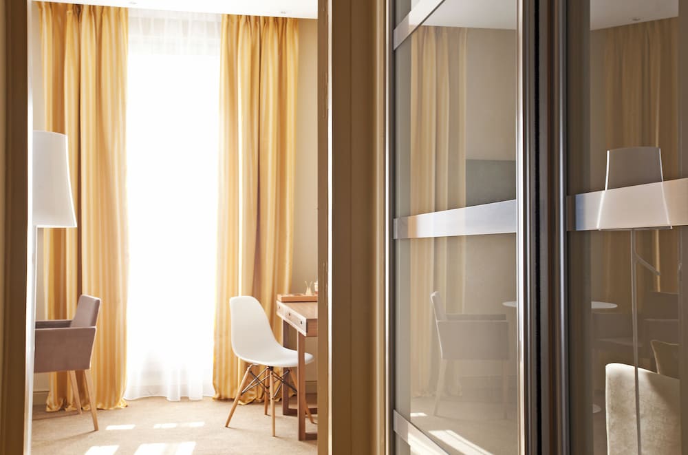 Brides-les-Bains Vacations - Grand Hotel des Thermes - Property Image 9