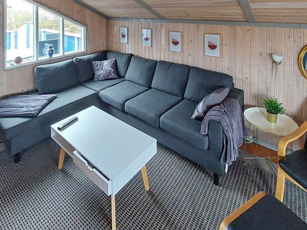 5 Person Holiday Home in Hemmet
