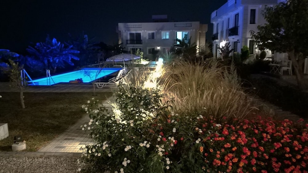 Apt Orangerie Seaside by Amy Villas view 5
