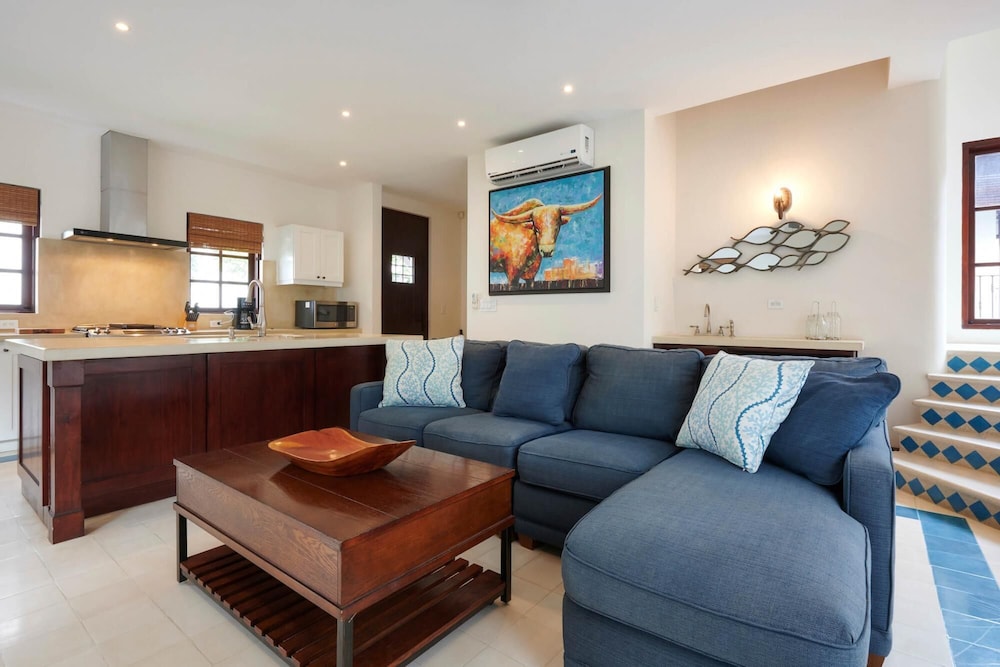 Las Catalinas 3BR House w Pool Rooftop Terrace Casa Cazenovia