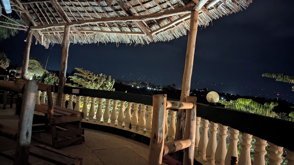 Kilimanjaroo Inn