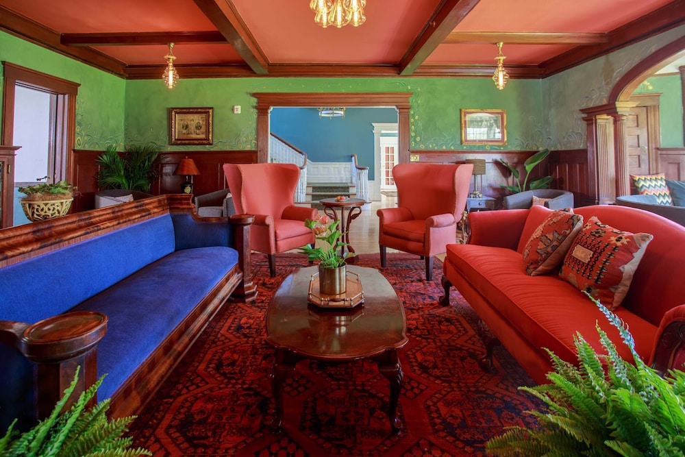 The Hartness House