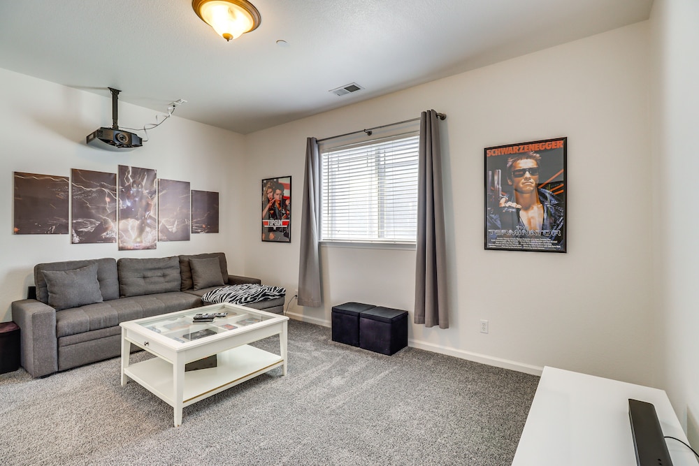 Sparks Home w/ Lake Access, 5 Mi to Downtown Reno! - Property Image 21