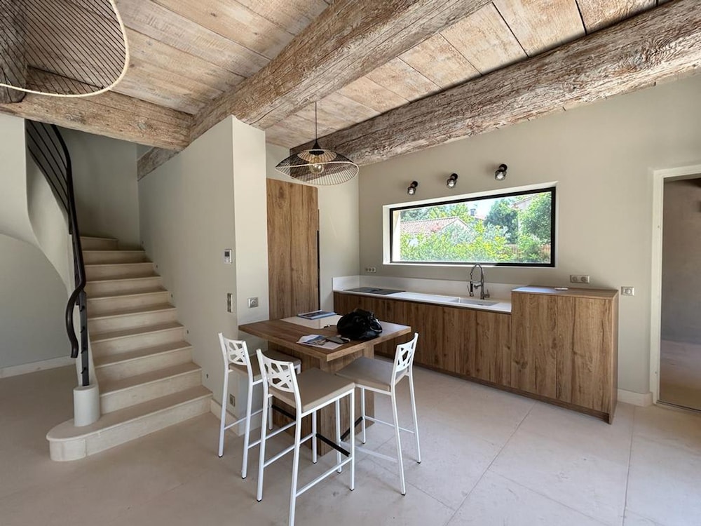 Villa Sorella Your Provencal Escape in the Heart of the Alpilles